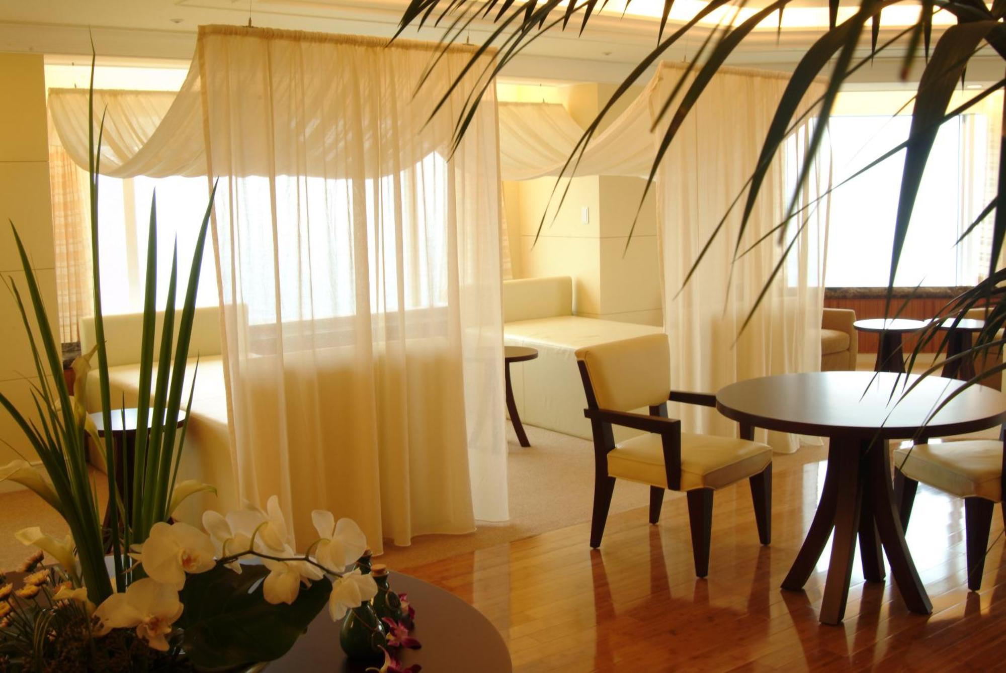 Sheraton Grande Ocean Resort Miyazaki Exteriör bild